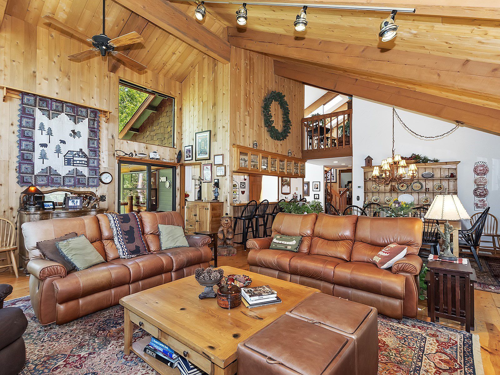 013_Living Room
