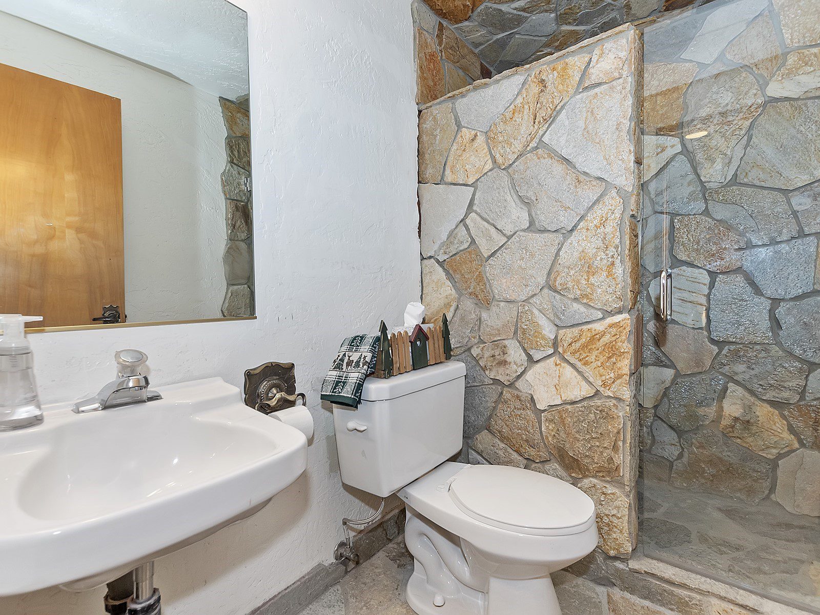 025_Bathroom