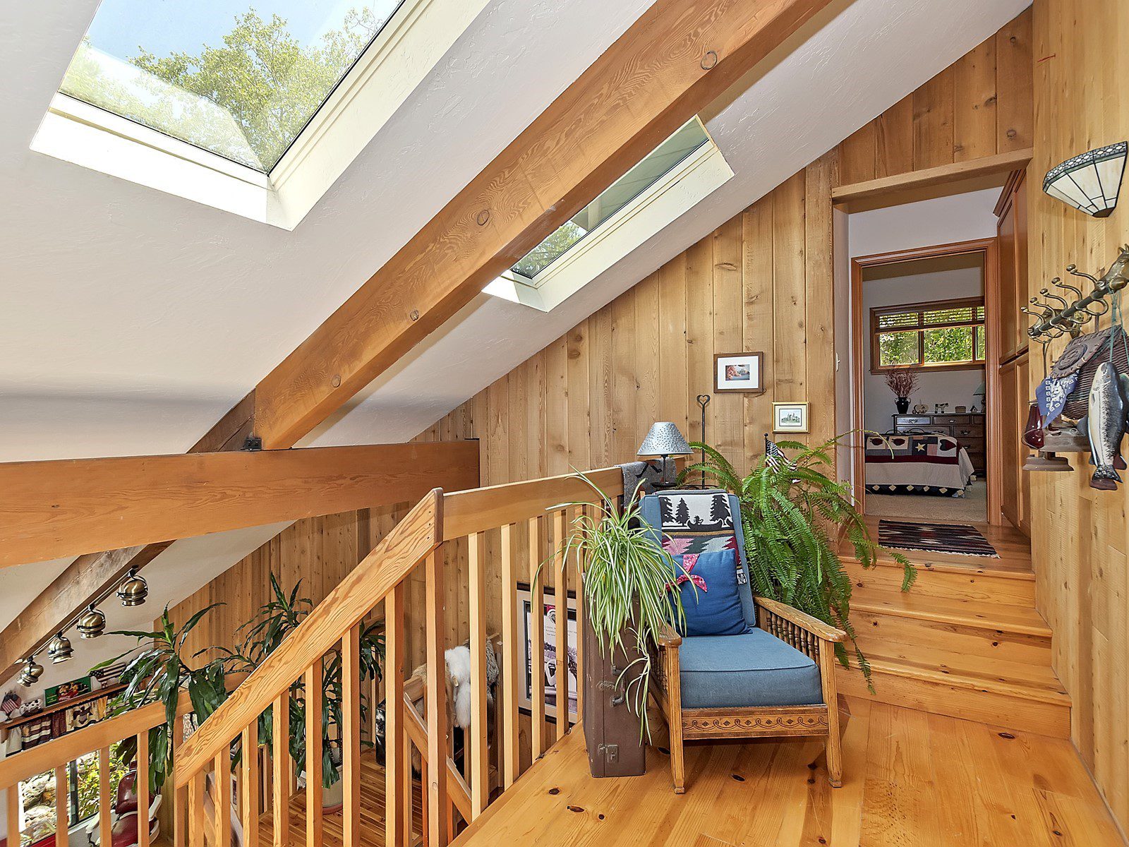 031_Upper Level
