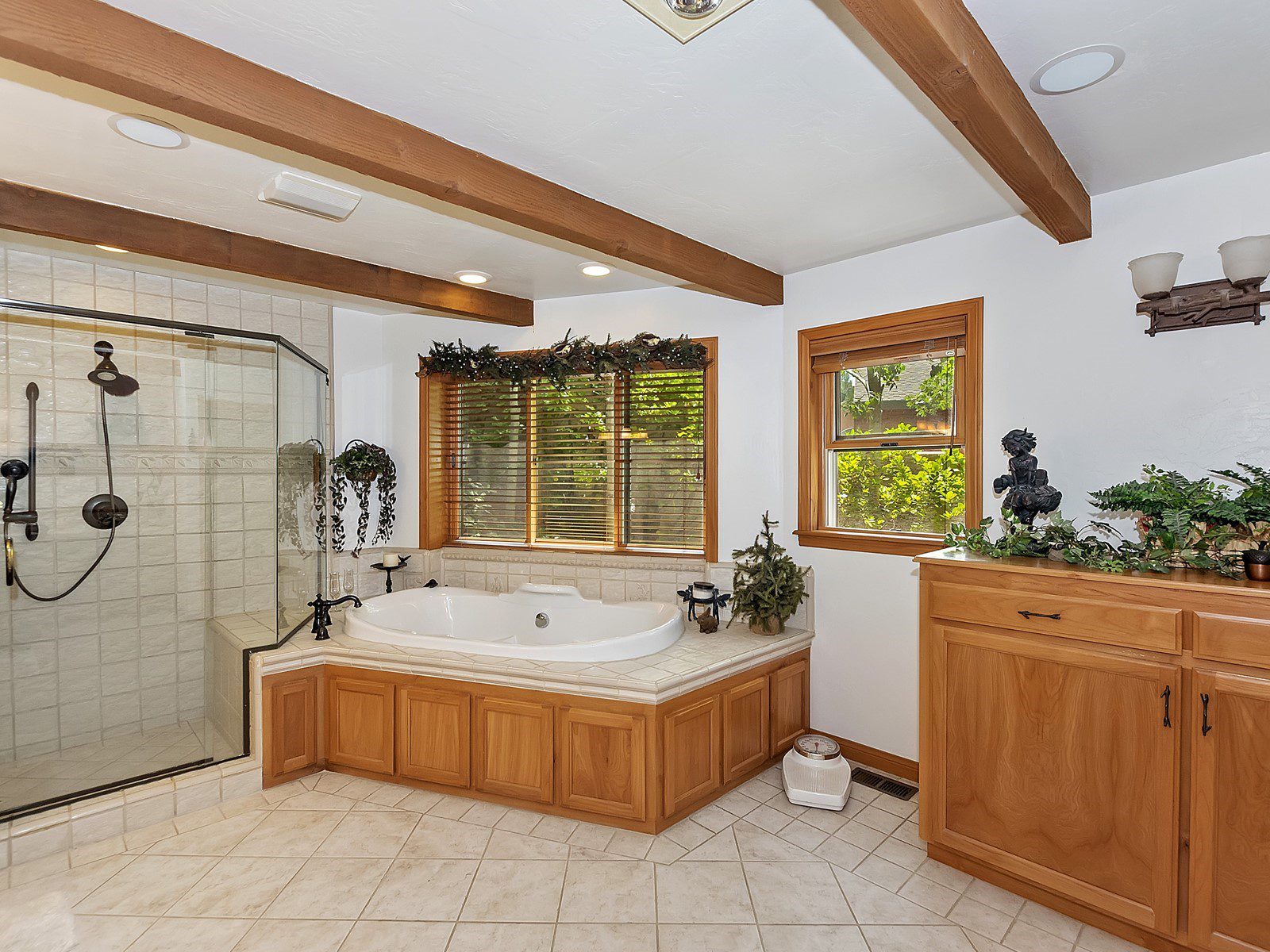 043_Master Bathroom