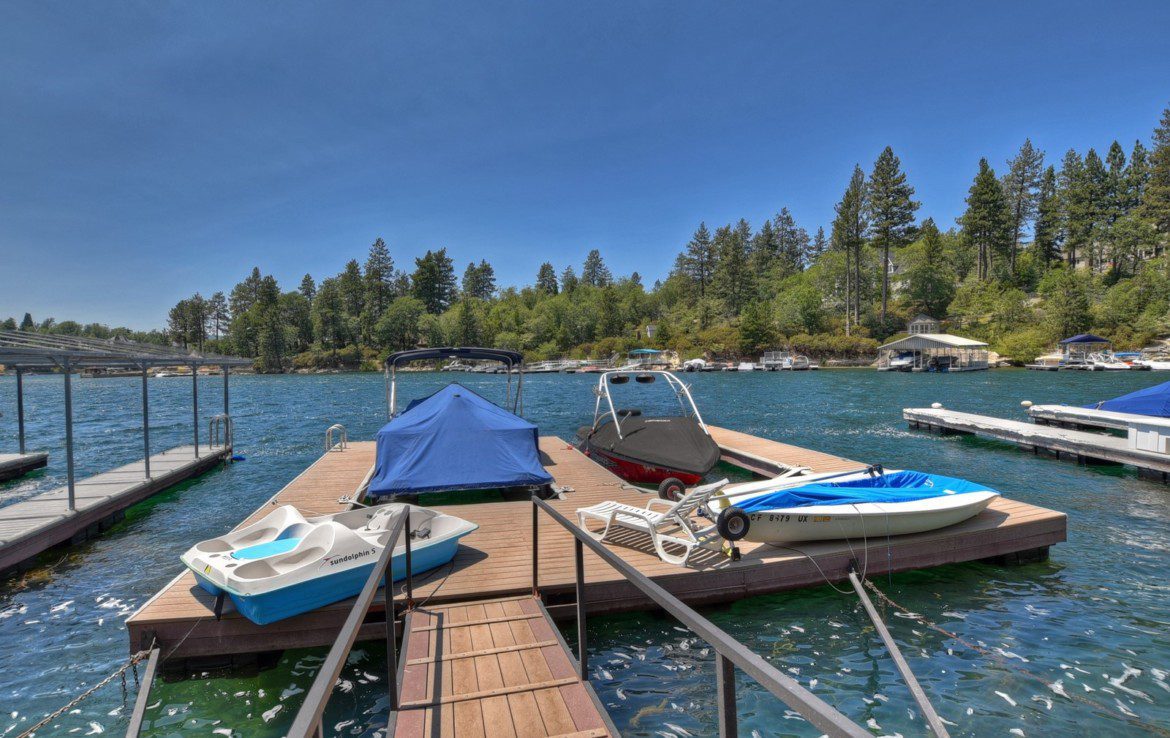 Lakeside Mid Century Lodge Go Lake Arrowhead