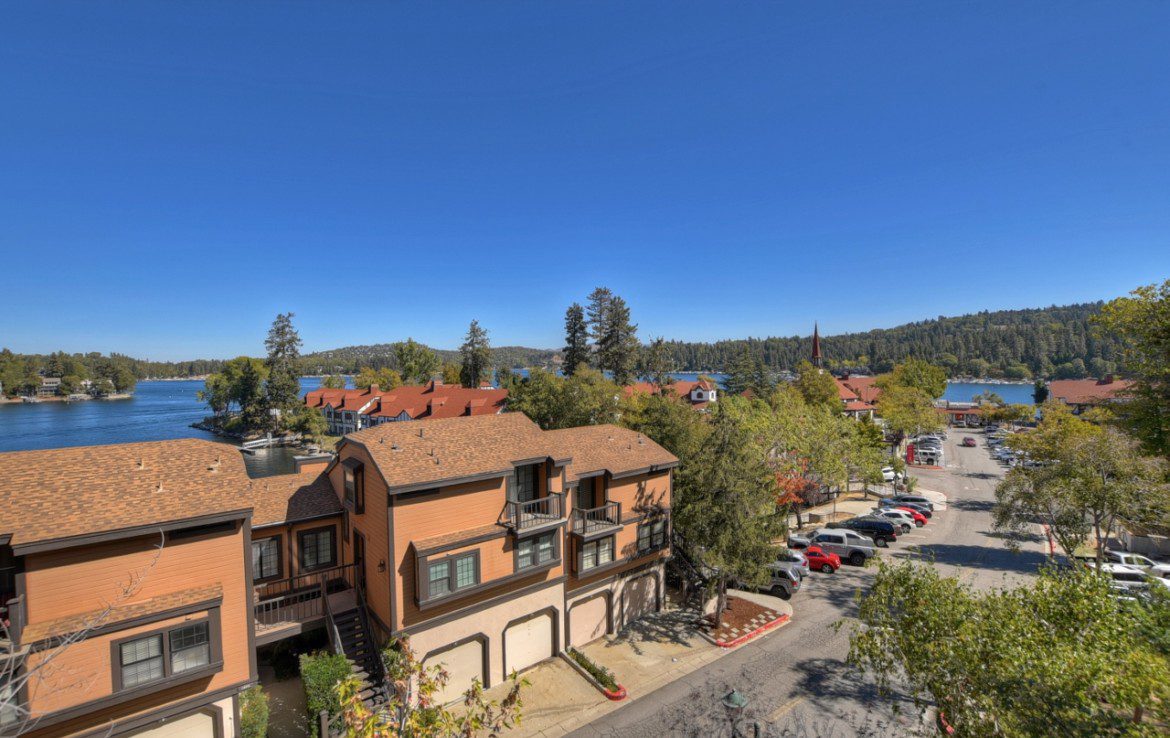Lake Arrowhead Village Condo with a Lake View! Go Lake Arrowhead