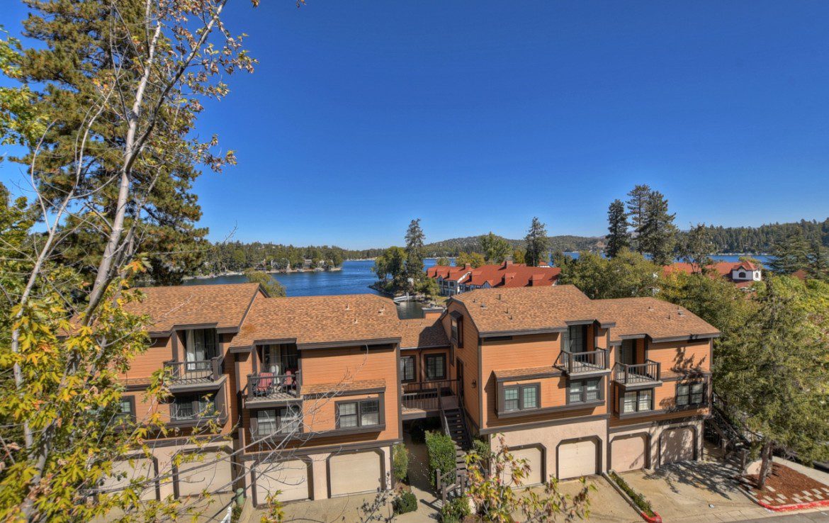 Lake Arrowhead Village Condo with a Lake View! Go Lake Arrowhead