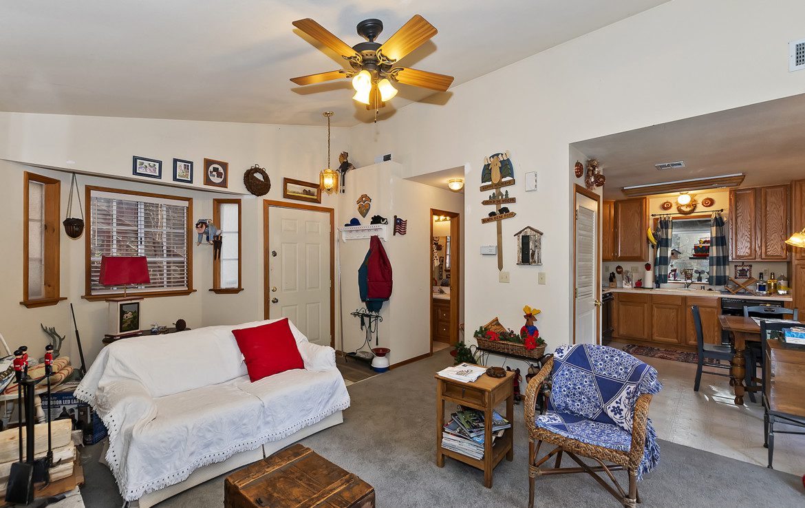 Arrowhead Villas Cabin with A Plus One. Go Lake Arrowhead