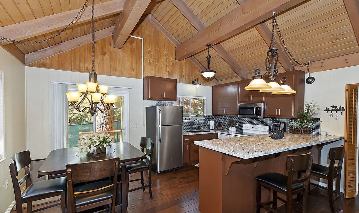 stellar-upper-rowco-running-springs-home12