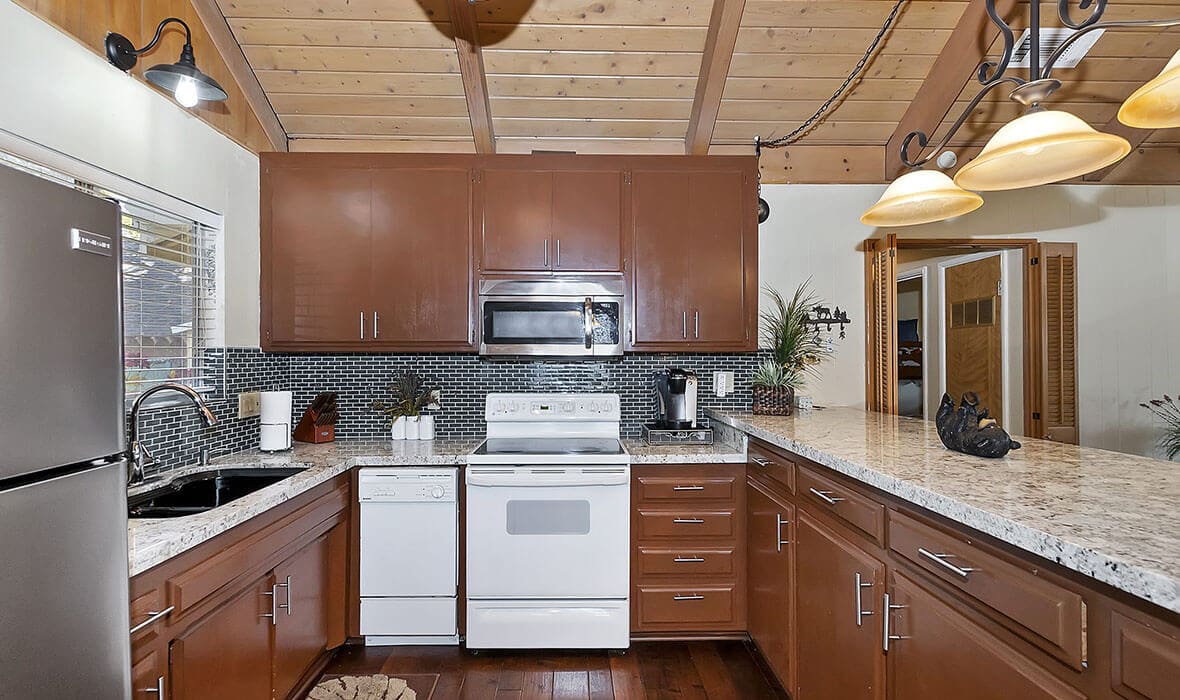 stellar-upper-rowco-running-springs-home14