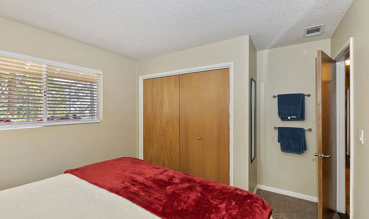 stellar-upper-rowco-running-springs-home23