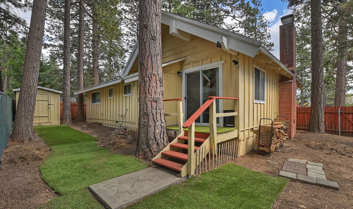 stellar-upper-rowco-running-springs-home28