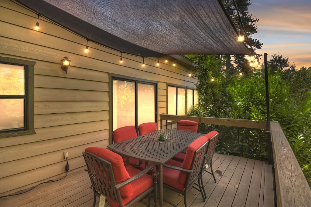 Twilight Deck (1024×683)