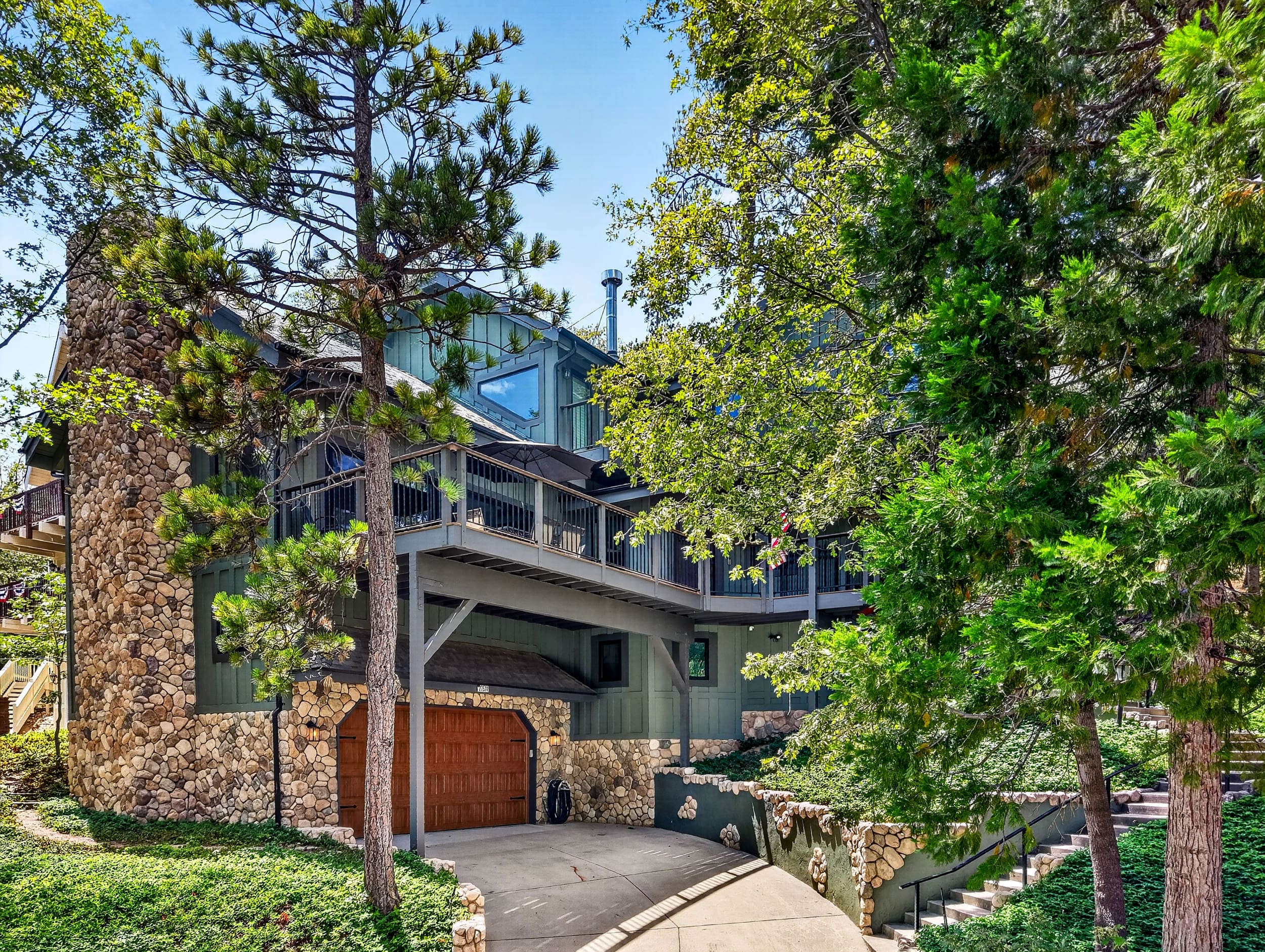 27514 w. shore – 014