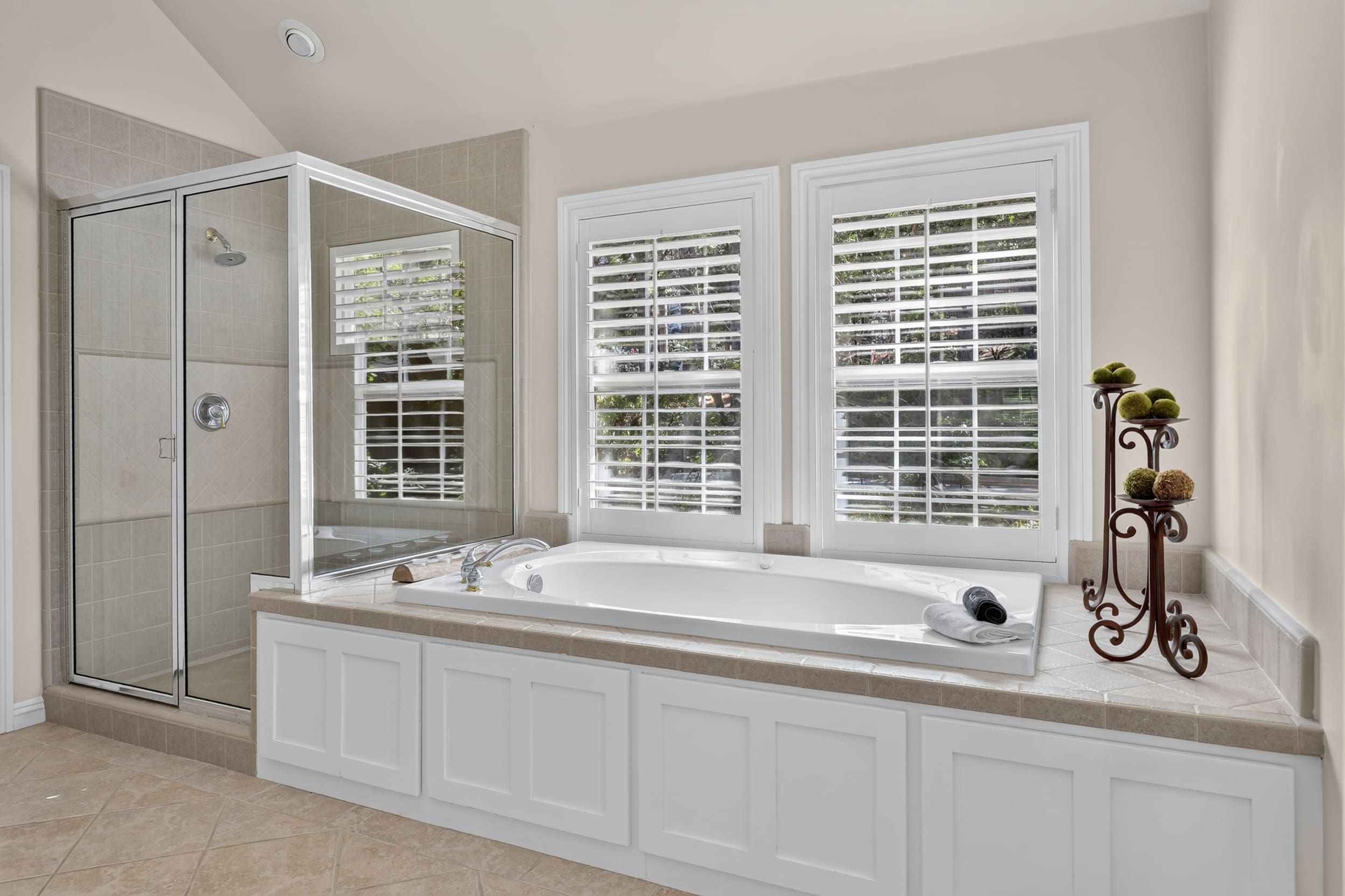 28462 n. bay rd-062