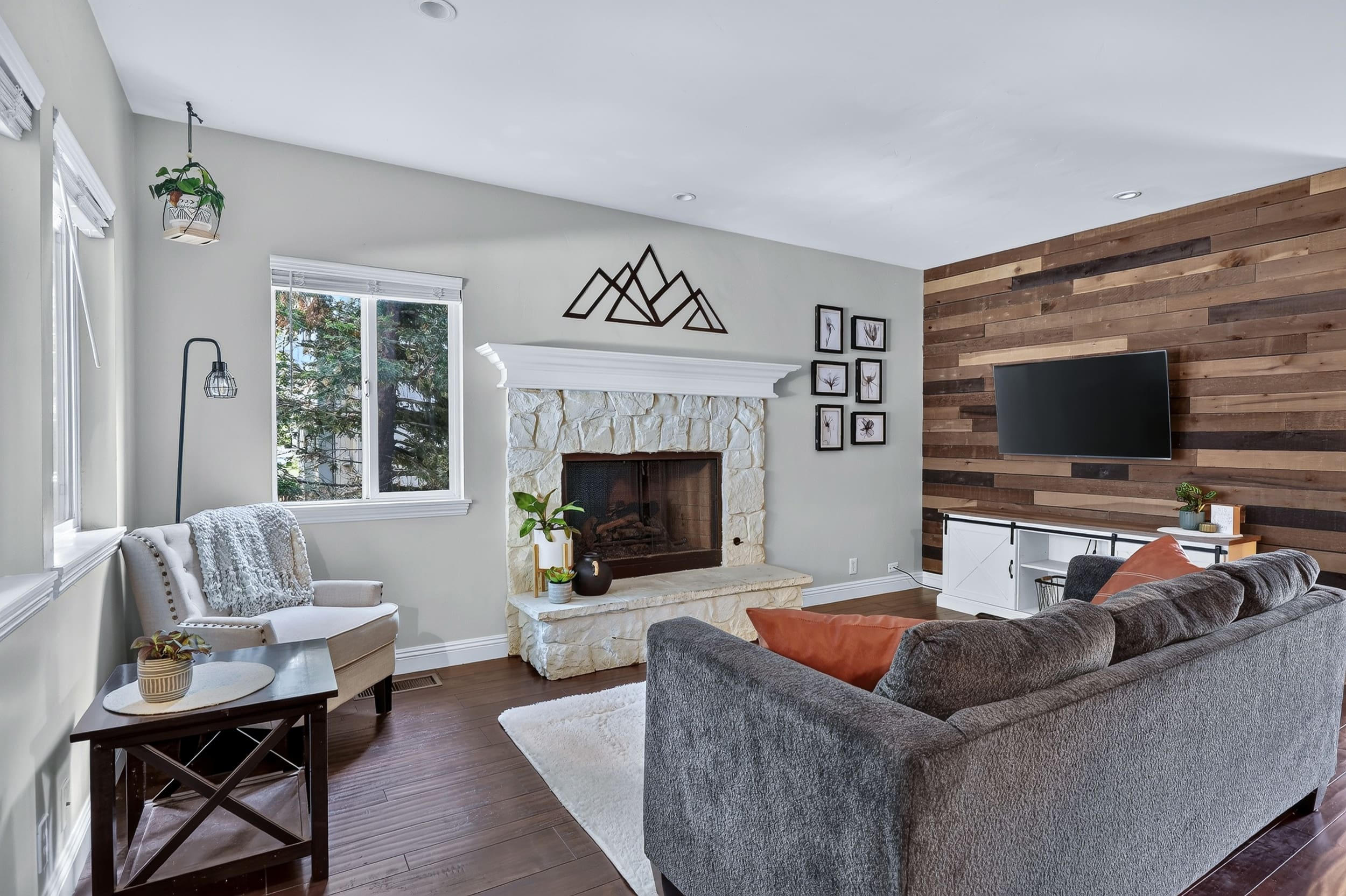 27441 meadow dr -014