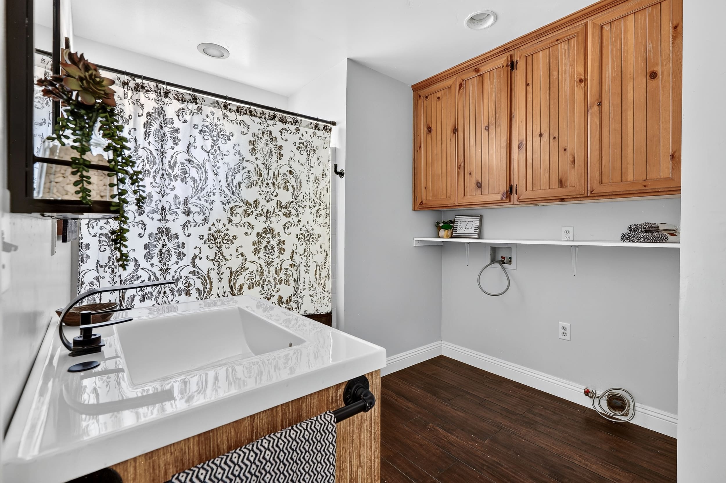 27441 meadow dr -022