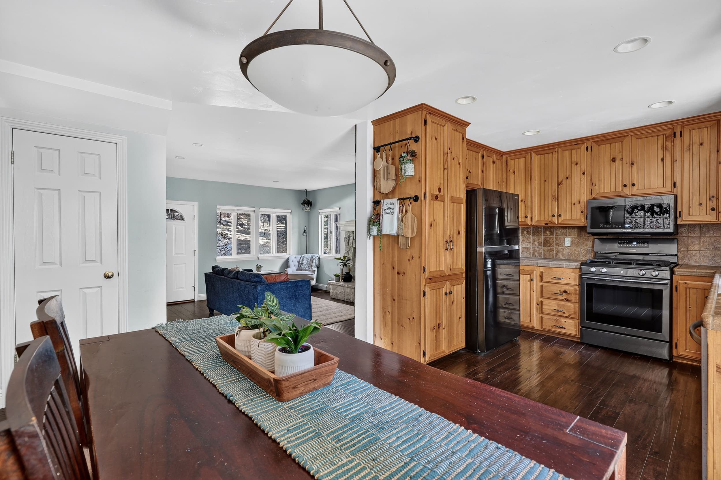 27441 meadow dr -028