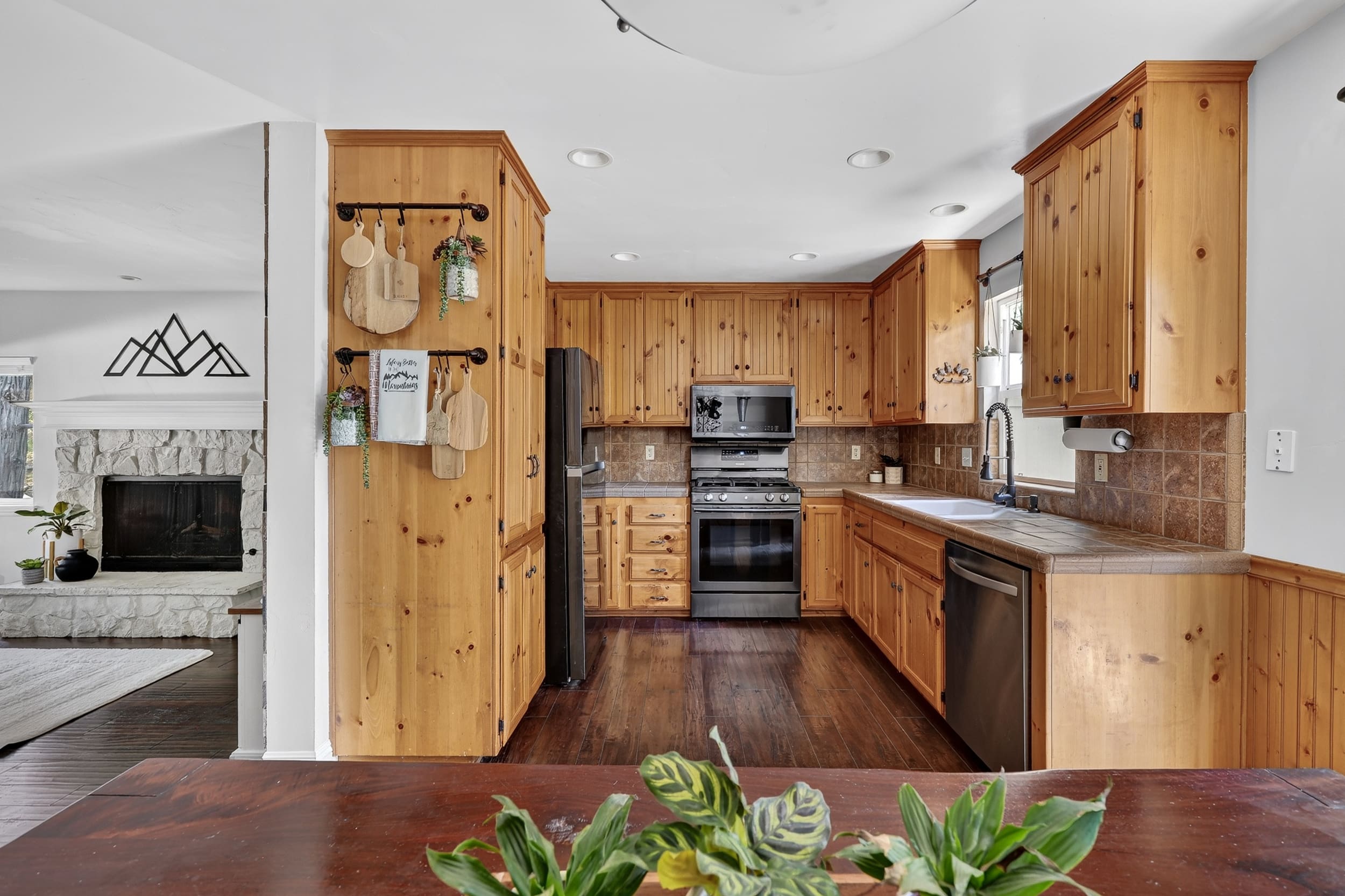 27441 meadow dr -031