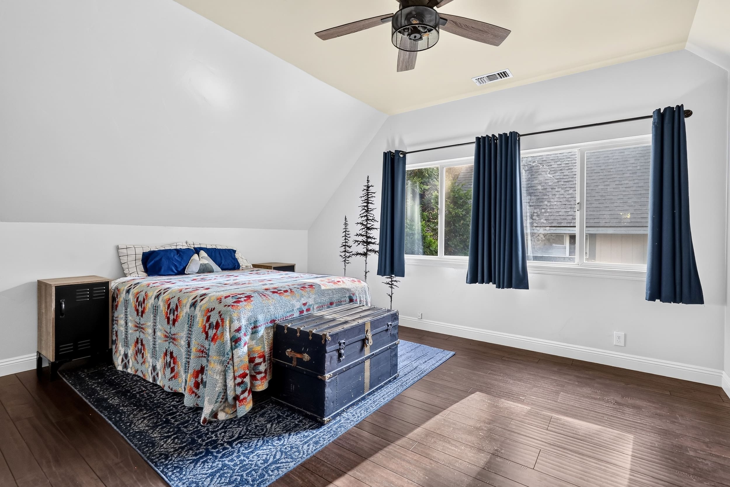 27441 meadow dr -037