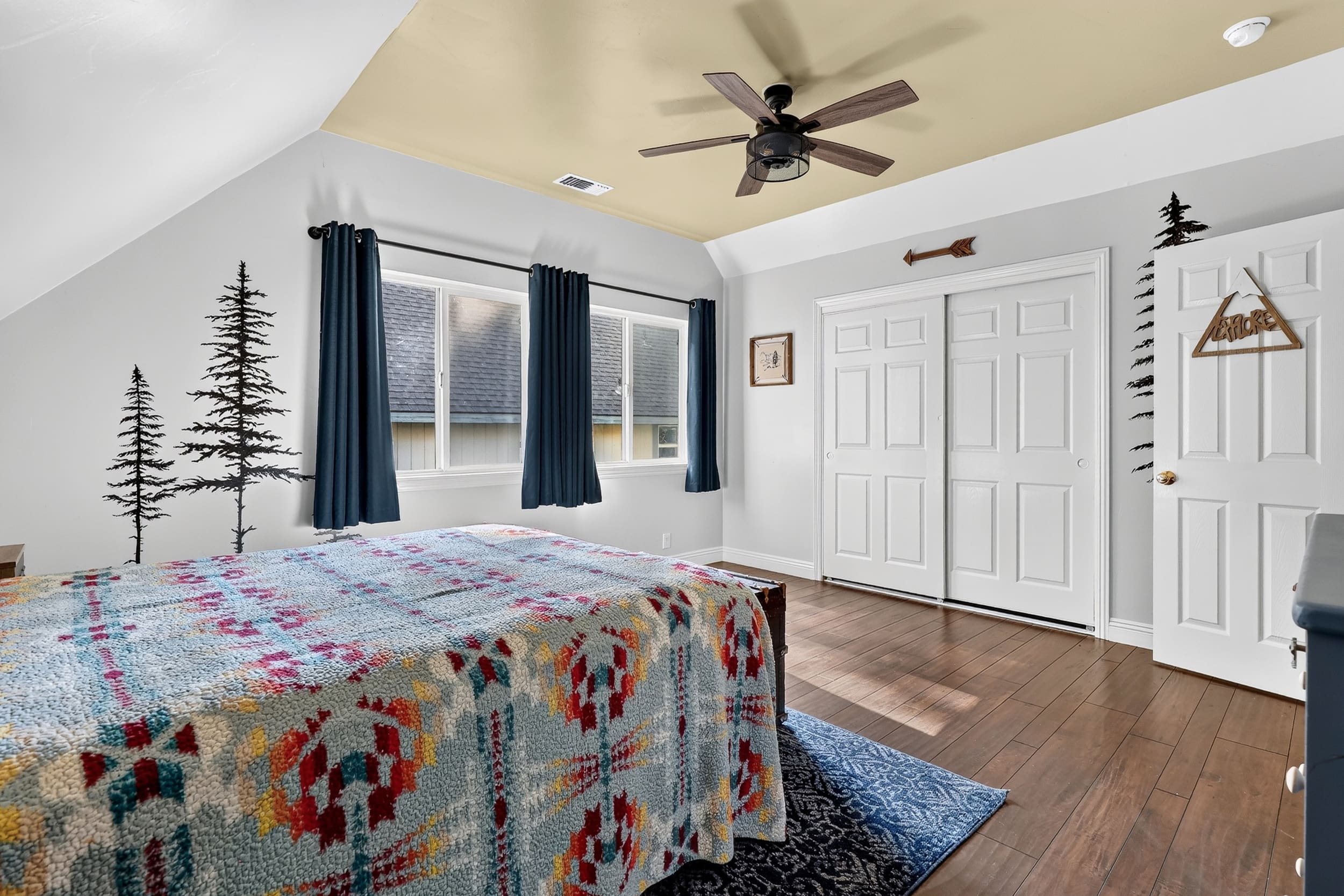 27441 meadow dr -040